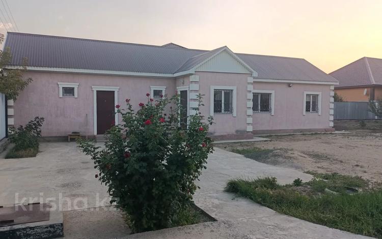 Отдельный дом · 2 комнаты · 100 м² · 8 сот., мкр Нурсая-3, 8-я улица 9 за 39 млн 〒 в Атырау — фото 2