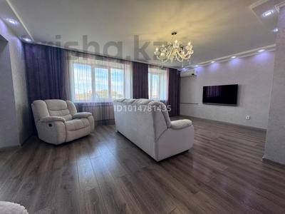 3-комнатная квартира · 82 м² · 5/5 этаж, Чайжунусова 152 за 350 000 ₸ в Семее