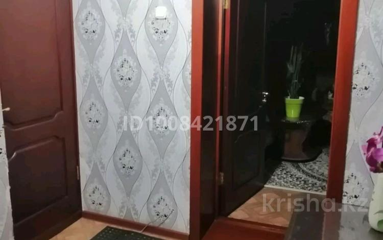 3-бөлмелі пәтер · 61 м² · 1/5 қабат, Бейбитшилик 127, бағасы: 12.5 млн ₸ в Тобыле — фото 2