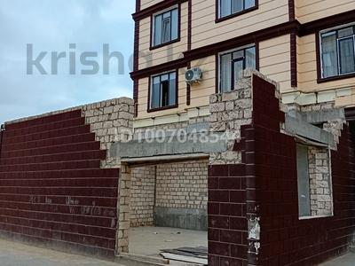 Свободное назначение, офисы, магазины и бутики, общепит, салоны красоты, медцентры и аптеки, образование, развлечения · 204 м² за 18 млн 〒 в Актау, 16-й мкр 