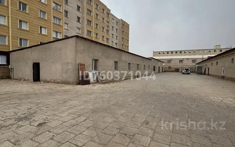Еркін, кеңселер, қоймалар, кабинеттер және жұмыс орындары · 350 м², бағасы: 500 000 ₸ в Актау, 29а мкр — фото 2