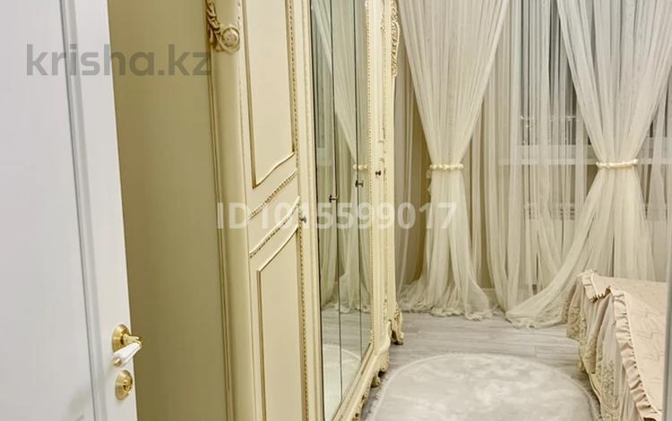 2-комнатная квартира · 90 м² · 14/16 этаж, Ермекова 1/1а — Сарайшык пересечение Акмешит за 93 млн ₸ в Астане, Есильский р-н — фото 2