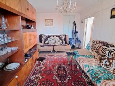 4-комнатная квартира · 60 м² · 5/5 этаж, Михаэлиса 14/1 за 18.5 млн 〒 в Усть-Каменогорске