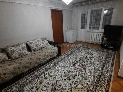1-комнатная квартира, 35 м², 2/5 этаж посуточно, Торайгырова 97 за 7 000 〒 в Павлодаре