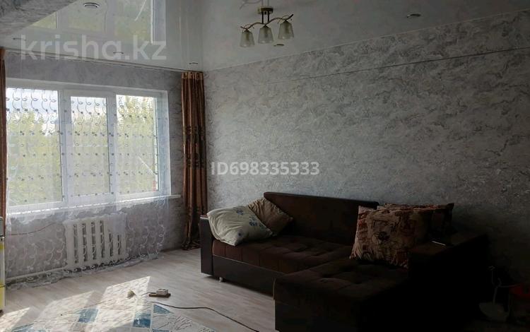 1-комнатная квартира · 35 м² · 5/5 этаж, Абая — 22 дом. За акиматом за 10.5 млн ₸ в им. Касыма кайсеновой — фото 2
