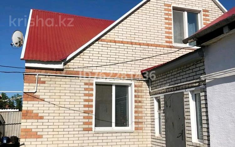 Жеке үй · 6 бөлме · 200 м² · 4.1 жүзд., 8 марта — Угол улицы Савичева, бағасы: 39 млн ₸ в Уральске — фото 22
