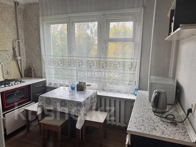 4-бөлмелі пәтер · 80 м² · 4/5 қабат, михаэлиса 16, бағасы: 36 млн ₸ в Усть-Каменогорске, Ульбинский