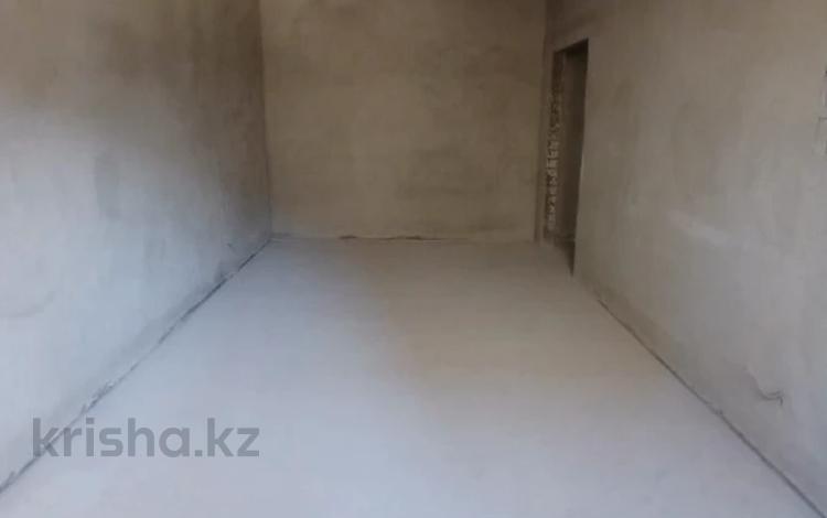 2-комнатная квартира · 71.7 м² · 1/5 этаж, Асау барака 60а за 18 млн ₸ в Актобе — фото 2