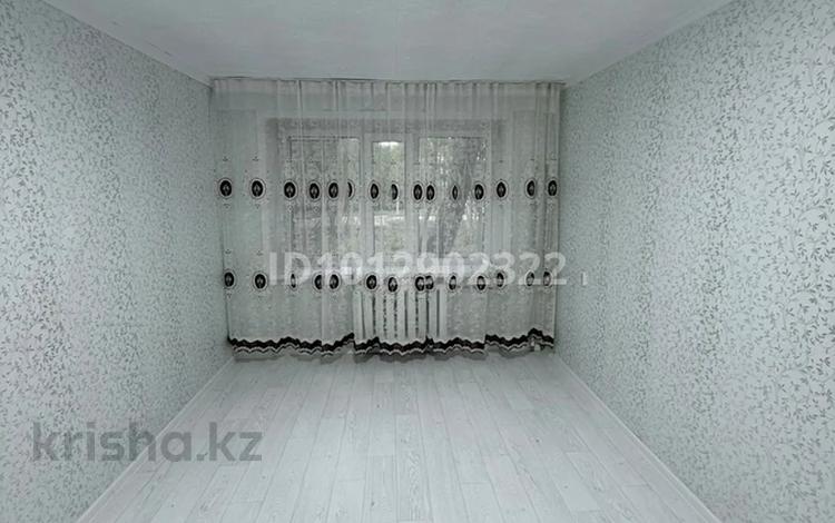 2-бөлмелі пәтер · 46.6 м² · 1/5 қабат, республики 41/1, бағасы: 6.5 млн ₸ в Темиртау — фото 2