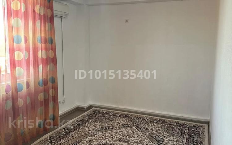 2-бөлмелі пәтер · 55 м² · 5/5 қабат, мкр Акжайык 1а, бағасы: 20 млн ₸ в Шымкенте, Абайский р-н — фото 2