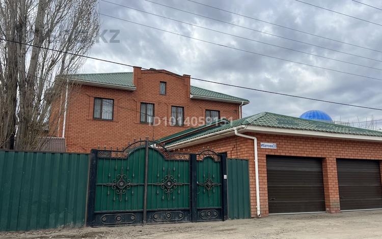 Жеке үй · 8 бөлме · 420 м² · 6 жүзд., Сазды-1, Ибатова 33, бағасы: 170 млн ₸ в Актобе, Сазда-1 — фото 2