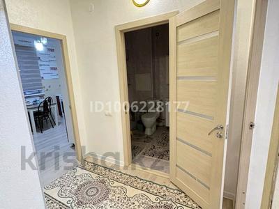 2-комнатная квартира · 54.5 м² · 2/6 этаж, 32В мкр 12 — мектеп,садик,остановка,магазин и т.д. за 17.8 млн 〒 в Актау