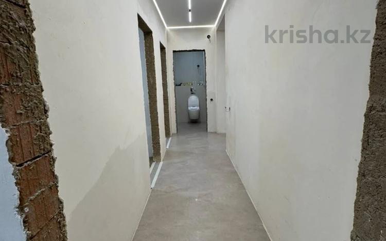 4-комнатная квартира · 98.5 м² · 4/5 этаж, Сарыарка 3г за 41.1 млн ₸ в Кокшетау — фото 2