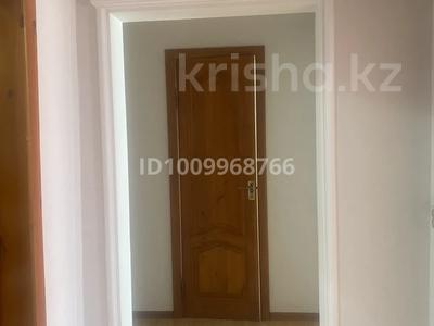 4-бөлмелі пәтер · 78 м² · 3/5 қабат, Абая 67, бағасы: 29 млн ₸ в Сатпаев