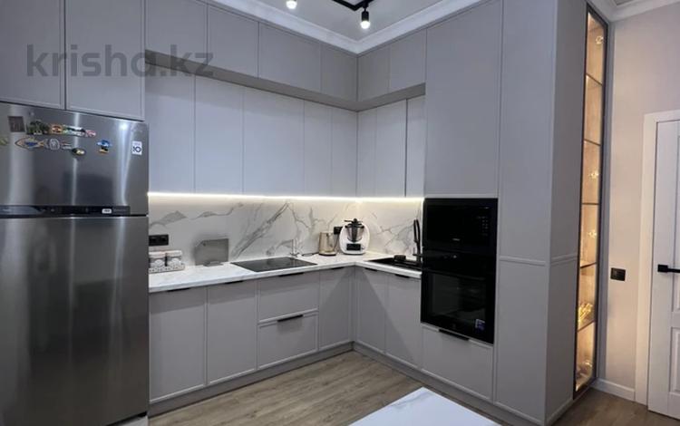 3-комнатная квартира · 100 м² · 9/9 этаж, Райымбек батыра 54 — К.Азербаева за 64.5 млн ₸ в Астане, Алматы р-н — фото 2