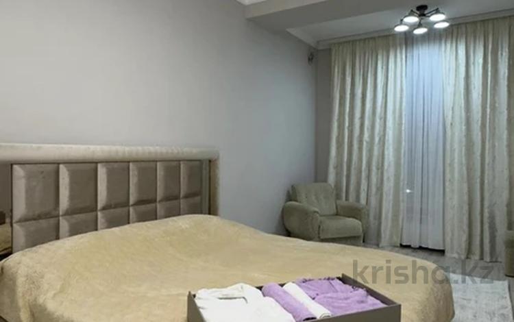 2-комнатная квартира · 50 м² · 4/16 этаж, Байдибек би стр. 127/7 за 300 000 ₸ в Шымкенте, Абайский р-н — фото 2