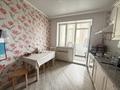 1-бөлмелі пәтер · 60 м² · 4/5 қабат, 4 ш/а, бағасы: 20 млн ₸ в Уральске, мкр 4 — фото 4