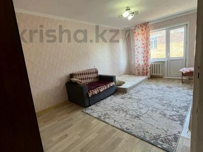 1-комнатная квартира · 32.8 м² · 4/5 этаж, 30-Гвардейской Дивизии 24 за 11.9 млн ₸ в Усть-Каменогорске