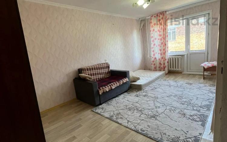 1-комнатная квартира · 32.8 м² · 4/5 этаж, 30-Гвардейской Дивизии 24 за 11.9 млн ₸ в Усть-Каменогорске — фото 6