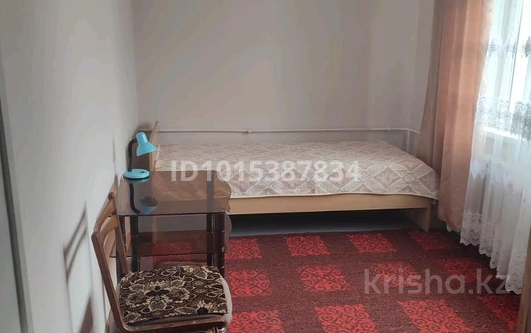2-комнатная квартира · 45.8 м² · 4/4 этаж, мкр №2 40 за 250 000 ₸ в Алматы, Ауэзовский р-н — фото 2