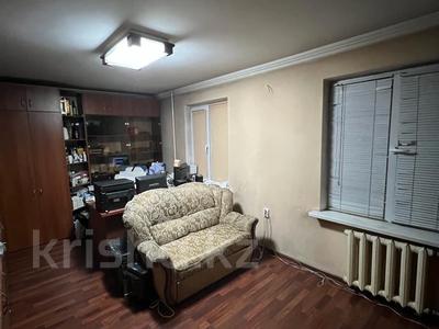 3-комнатная квартира · 56 м² · 3/5 этаж, Досмухамедова 71 за 38 млн ₸ в Алматы, Алмалинский р-н