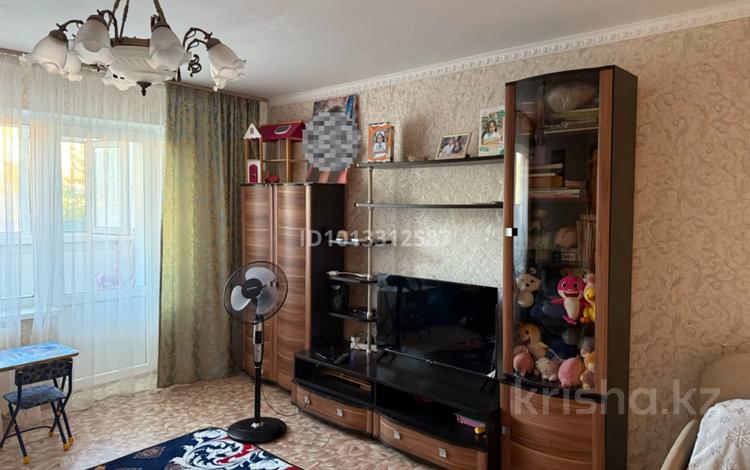 2-комнатная квартира · 62.4 м² · 1/4 этаж, Микрорайон Бахыт 3 за 17 млн ₸ в Акмоле — фото 2
