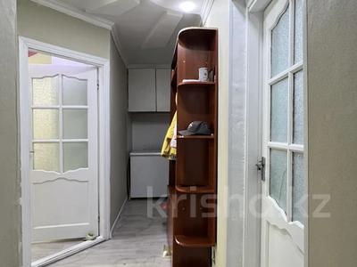 3-бөлмелі пәтер · 60 м² · 2/5 қабат, Независимости 53, бағасы: 14 млн ₸ в Сатпаев