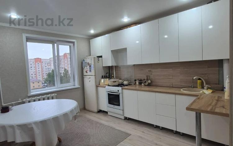 3-комнатная квартира · 67 м² · 6/9 этаж, мкр 12 за 25.5 млн ₸ в Актобе — фото 2