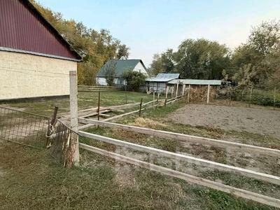 Отдельный дом · 3 комнаты · 80 м² · 16 сот., Центральная бн за 17 млн 〒 в Есик