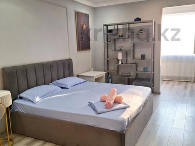 2-комнатная квартира · 70 м² · 18/19 этаж, Брусиловского 167 — Есенжанова Прокофьева за 23 000 ₸ в Алматы, Алмалинский р-н