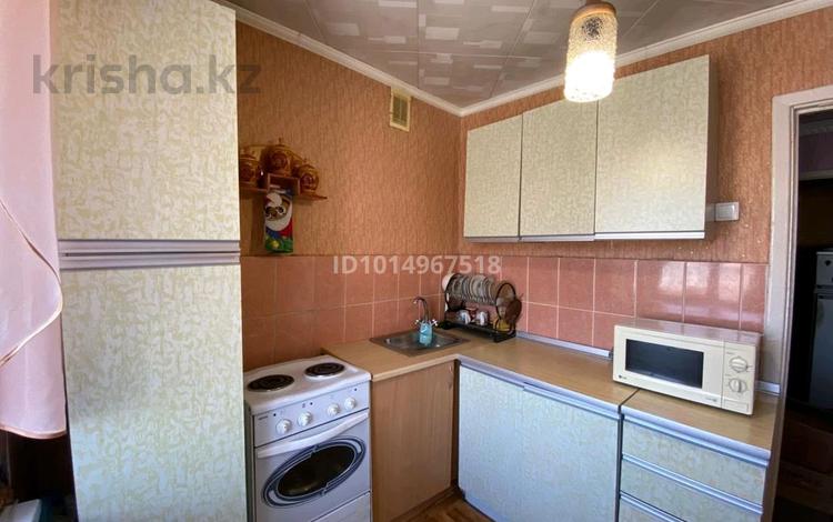 3-комнатная квартира · 55 м² · 5/5 этаж, 30 гвардейской дивизии 16 за 16.8 млн ₸ в Усть-Каменогорске — фото 2