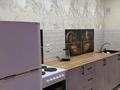 2-комнатная квартира · 80 м² · 4/5 этаж, Казыбек Нуржанов 96 — 17 квартал за 15 000 ₸ в Балхаше — фото 2