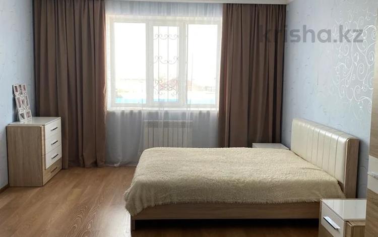 3-комнатная квартира, 101.4 м², 9/10 этаж, авангард 2 11б