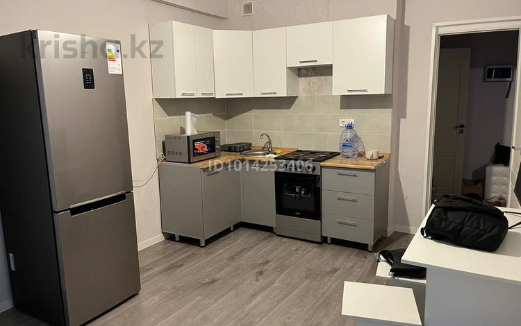1-комнатная квартира · 47 м² · 1/10 этаж, Толе би 285/8 к1 за 230 000 ₸ в Алматы, Ауэзовский р-н — фото 2