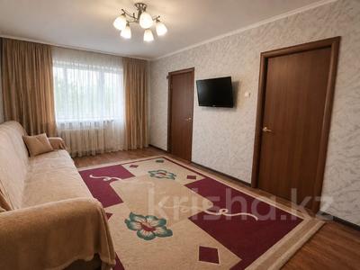 4-комнатная квартира · 61 м² · 4/5 этаж, Майкудук, 16й микрорайон за 12.5 млн ₸ в Караганде, Алихана Бокейханова р-н