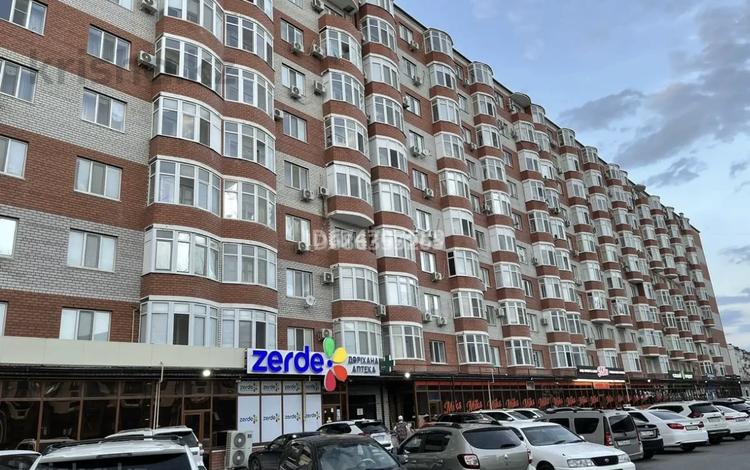 3-бөлмелі пәтер · 109.9 м² · 9/9 қабат, Нұрсая ш/а. 15, бағасы: 43 млн ₸ в Атырау, мкр Нурсая — фото 10