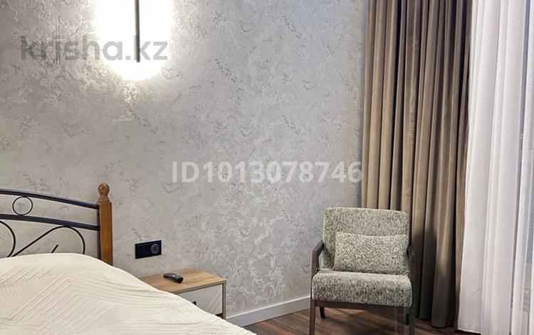 2-бөлмелі пәтер · 65 м², 16-ш/а. 111, бағасы: 15 000 ₸ в Актау, 16-й мкр  — фото 2
