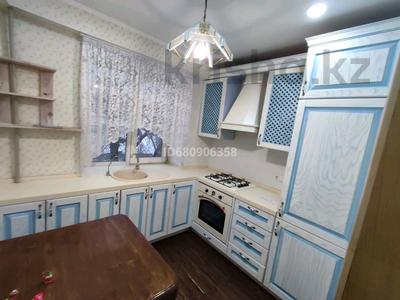 2-комнатная квартира · 50 м² · 4/4 этаж, Жандосова 170 — Берегового за 300 000 〒 в Алматы, Ауэзовский р-н