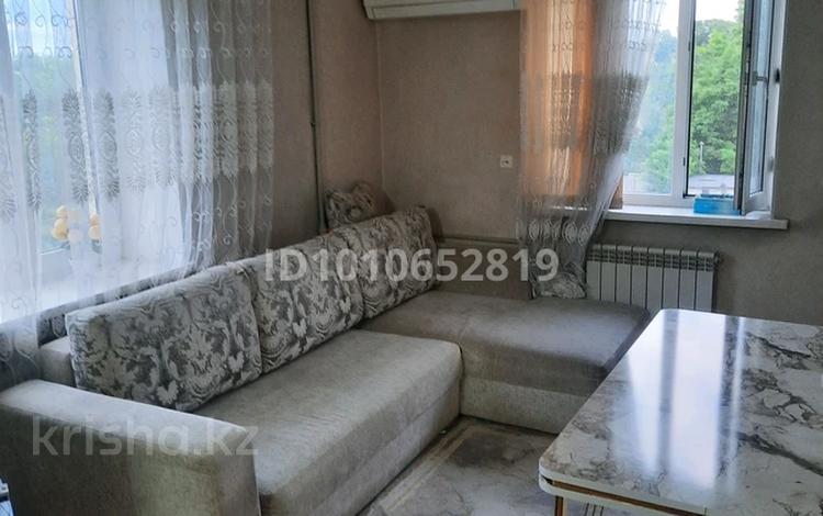 3-комнатная квартира · 60 м² · 4/4 этаж, Айбергенова — Айбергенова за 250 000 ₸ в Шымкенте, Аль-Фарабийский р-н — фото 9
