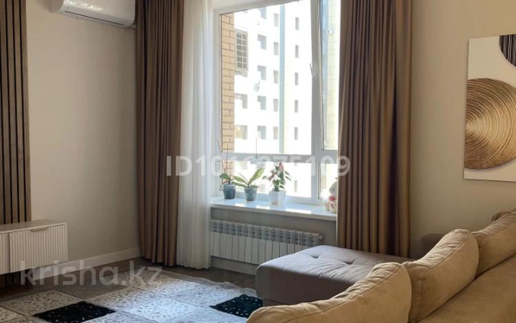 4-бөлмелі пәтер · 98 м² · 4/10 қабат, Казыбек би 3, 3/1, 3/2 — Төле би - Cығанақ. Eco park, бағасы: 800 000 ₸ в Астане, Нура р-н — фото 4
