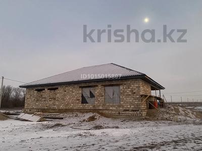 Жеке үй · 5 бөлме · 252 м² · 10 жүзд., Бейбітшілік 2 — Қаратоғай ауылы, бағасы: 8 млн ₸ в Мартуке