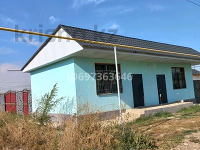 Отдельный дом · 2 комнаты · 58 м² · 6 сот., улица Кокбастау, дп Ленинский 9810/2 за 120 000 ₸ в Каскелене