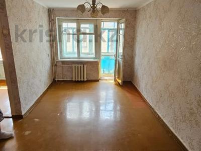 1-комнатная квартира, 30.3 м², 3/4 этаж, толстого за 6.5 млн 〒 в Уральске