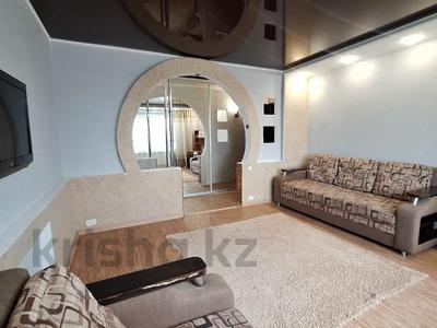 2-комнатная квартира · 54 м² · 6/9 этаж, Глинки 16а за ~ 22 млн 〒 в Семее