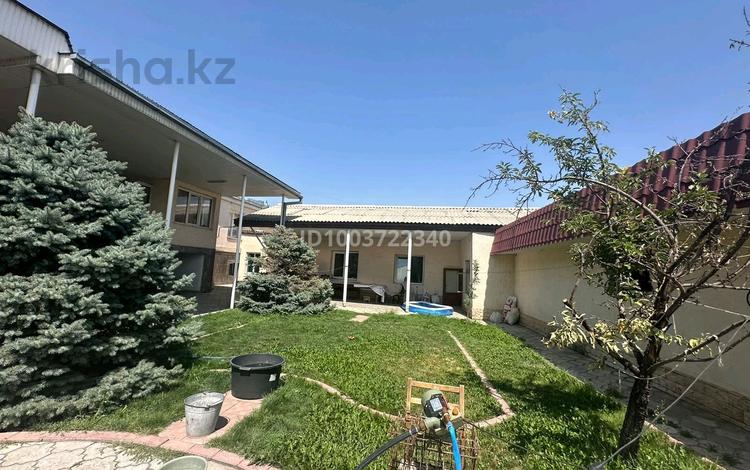 Отдельный дом · 6 комнат · 180 м² · 7 сот., Ат- тарази 42 — Аккозиев за 38 млн 〒 в Таразе — фото 2