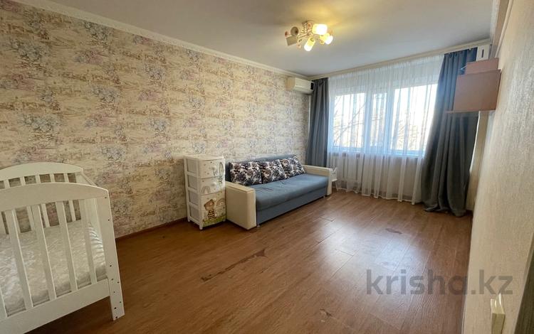 1-комнатная квартира, 30 м², 4/5 этаж, Сатпаева 5