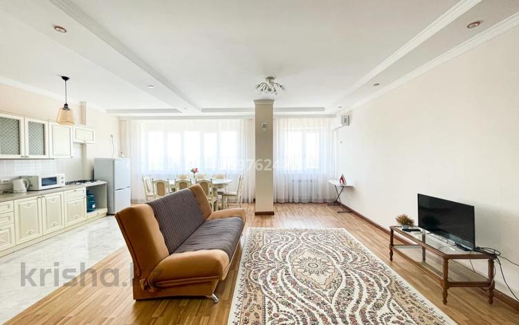 2-комнатная квартира · 73 м² · 4/5 этаж, мкр Центральный, Гурьевская за ~ 28 млн ₸ в Атырау — фото 2