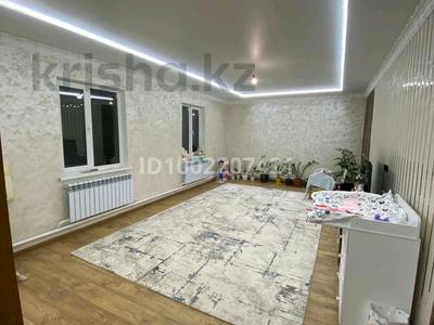 Отдельный дом · 3 комнаты · 105 м² · 10 сот., мкр Кайнар, 17 32 за 23 млн ₸ в Атырау