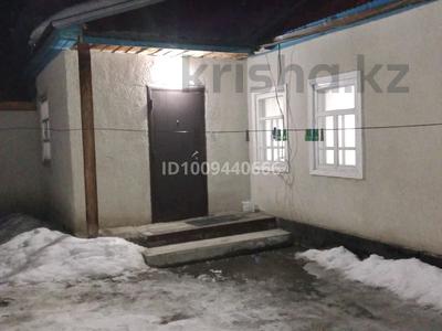 Дом · 3 комнаты · 80 м², Титова 35 за 20 000 ₸ в Урджаре