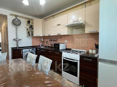 3-бөлмелі пәтер · 83.6 м² · 9/10 қабат, 12 ш/а., бағасы: 23.5 млн ₸ в Актобе, мкр 12